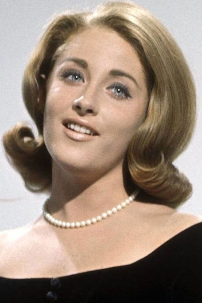 Lesley Gore portrait