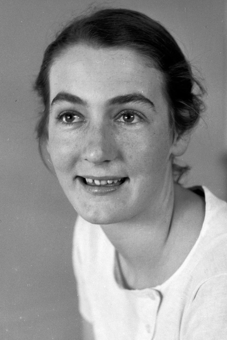 Dorothy Jeakins portrait