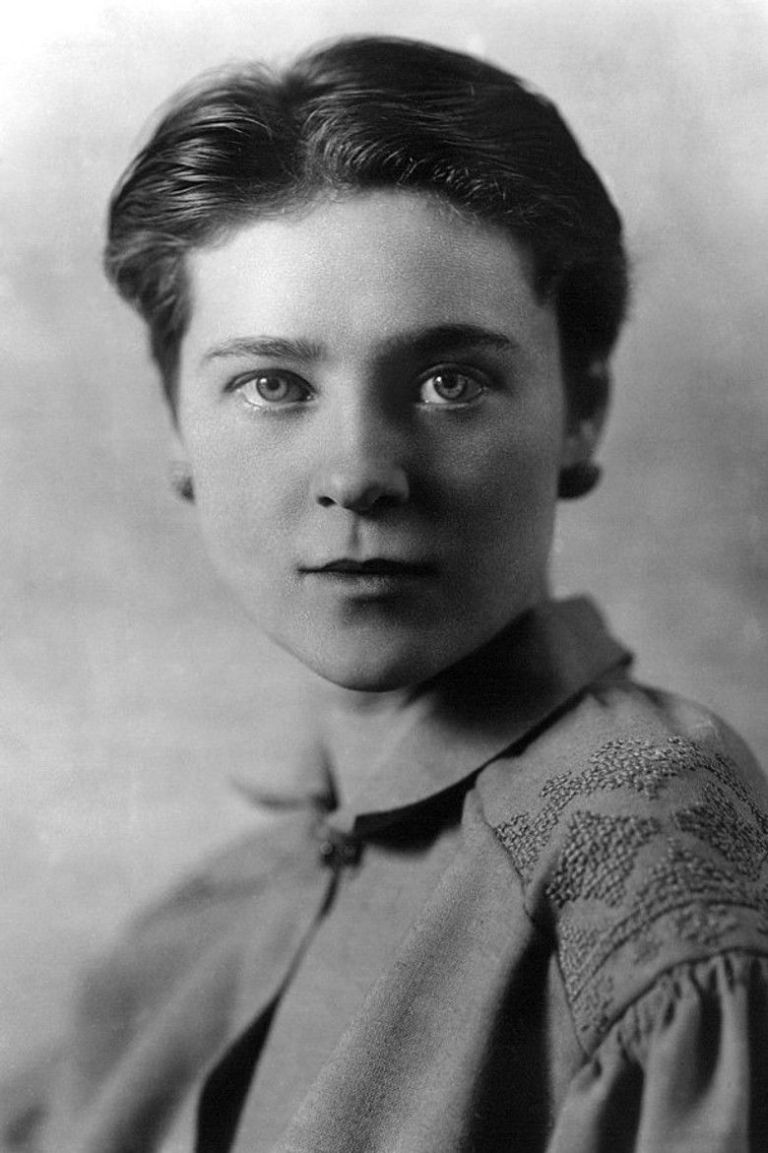 Eva Le Gallienne portrait