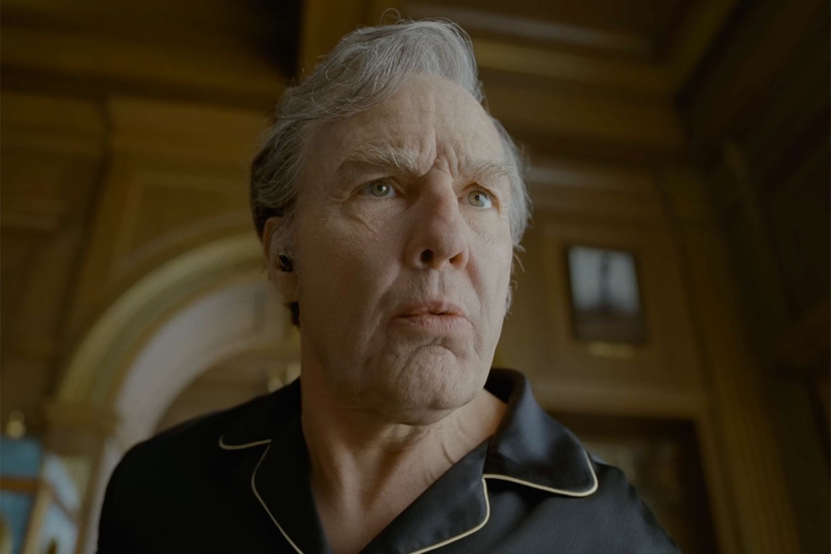 New Trailer: Tom Cruise Is “Digger”